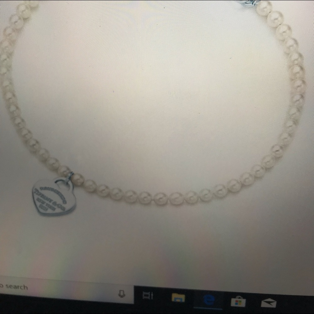 Tiffanys pearl bracelet